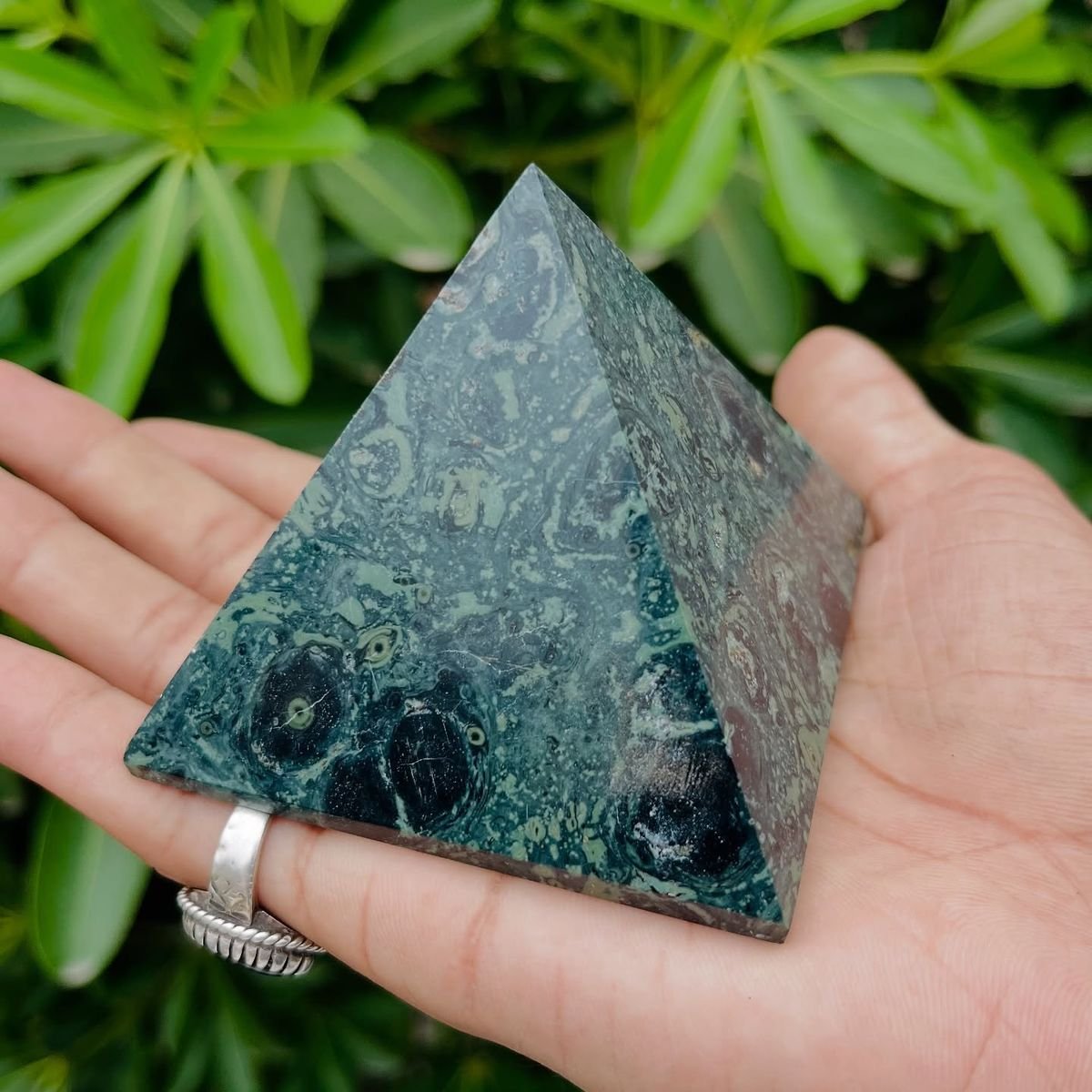 Crystal Pyramids thumbnail 5